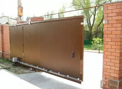 Откатные ворота с электроприводом DoorHan